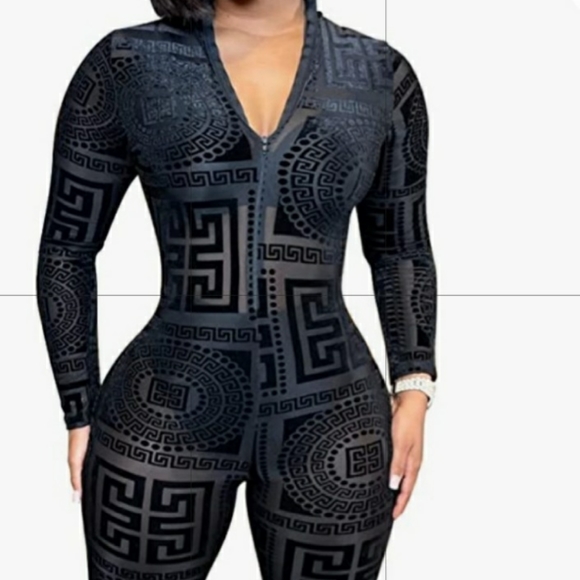 See through jump suit - Picture 4 of 5